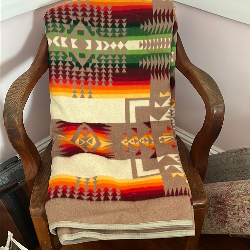 Pendleton Multicolor Geometric Blanket